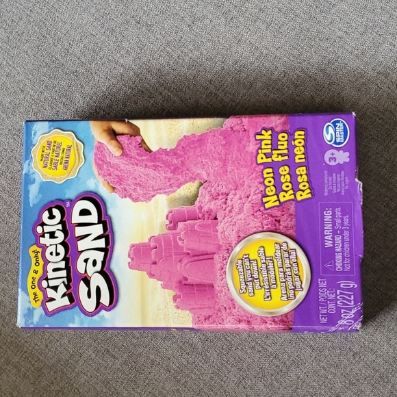 Kinetic sand the one & only NEON PINK 8 ounce see all manufacturer ⚠️ w… - Picture 1 of 8